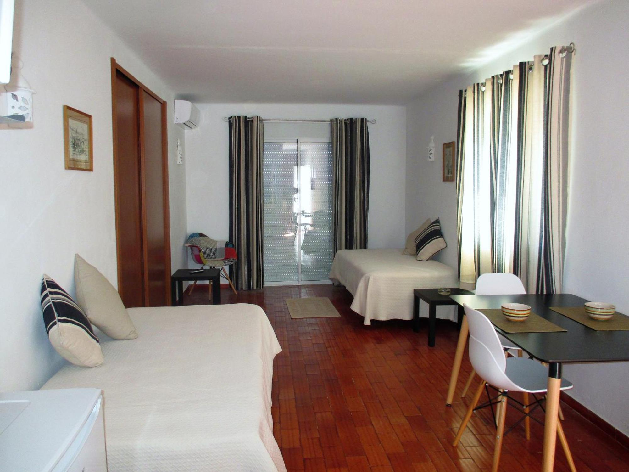 Apartamentos Salema Praia Club المظهر الخارجي الصورة