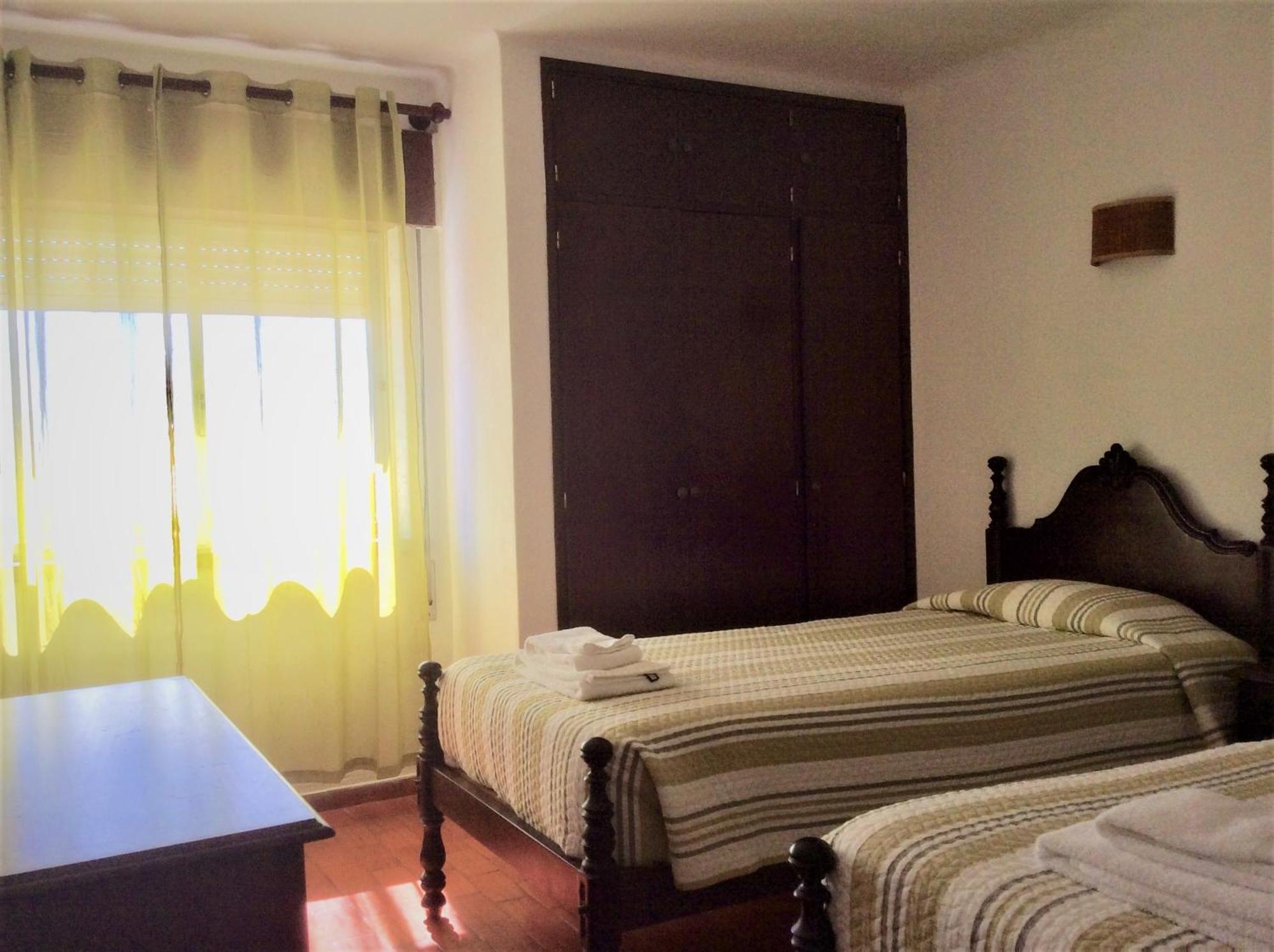 Apartamentos Salema Praia Club المظهر الخارجي الصورة