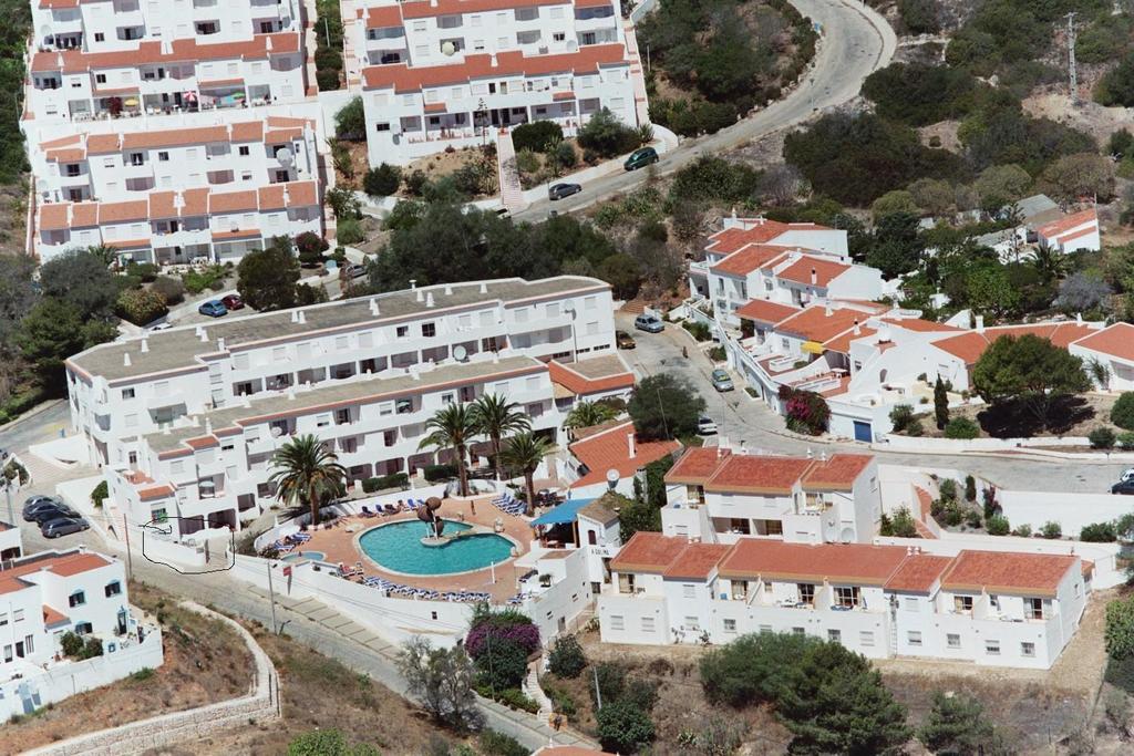 Apartamentos Salema Praia Club المظهر الخارجي الصورة