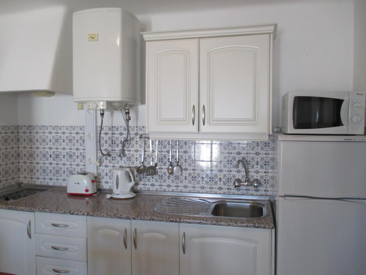 Apartamentos Salema Praia Club المظهر الخارجي الصورة