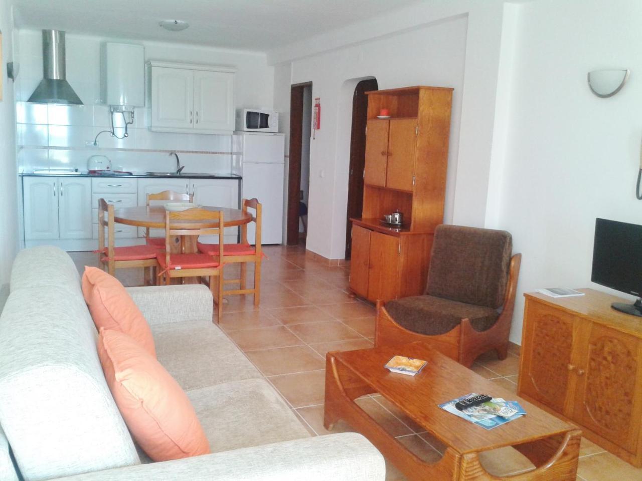 Apartamentos Salema Praia Club المظهر الخارجي الصورة